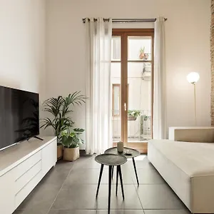 Ola Living Macba Appartement