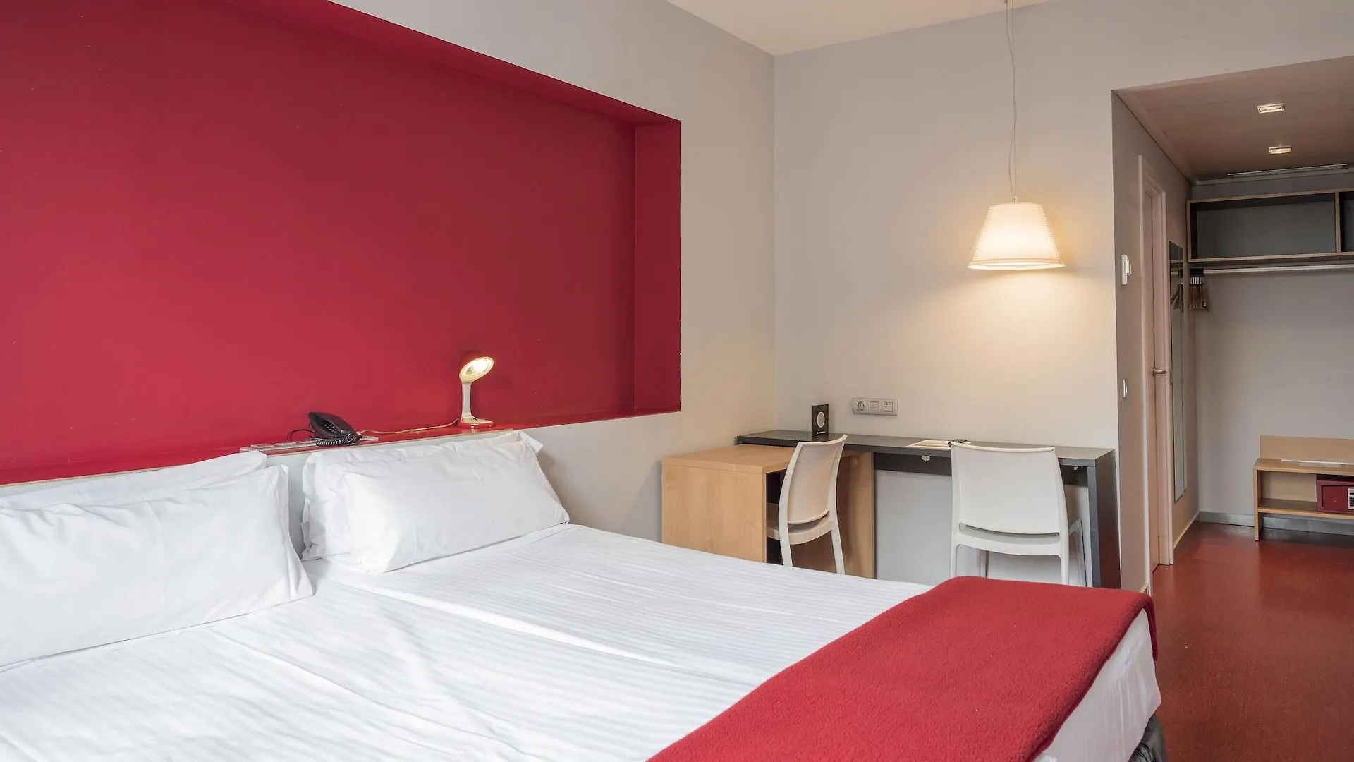 Ciutat Vella Hotel Barcelona 3*,